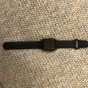 Apple Watch Series 3 (GPS + Cellular) - cracked screen
